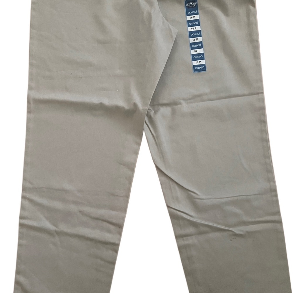 Women’s Tan Pants